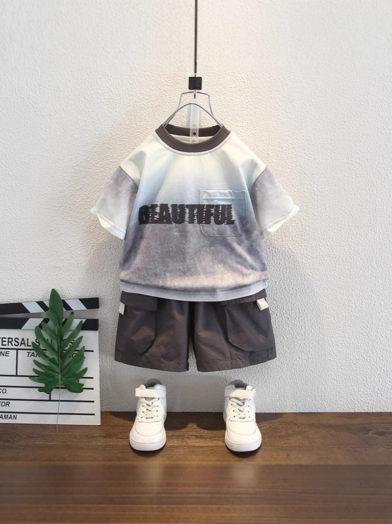 7987 traje de manga corta de verano para niños 2025 nuevo estilo bebé casual de dos piezas ropa de verano para niños marea