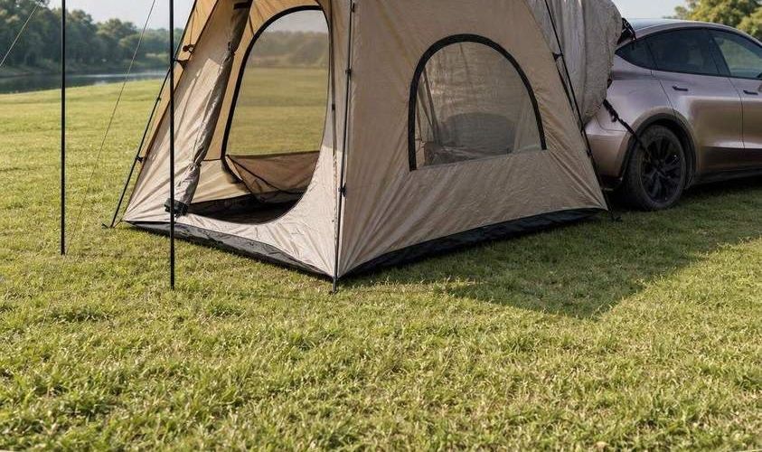 Trunk tent, portable quick-install car tent for overnight camping on long drives, foldable for self-driving trips