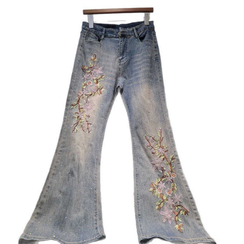 Jeans Acampanados con Bordado y Pedrería de Mezclilla y Poliéster para Primavera image 5