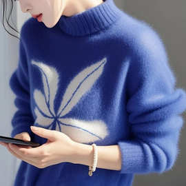 冬季新款蓝色半高领毛衣套头衫法式韩系保暖上衣女宽松马海毛针织