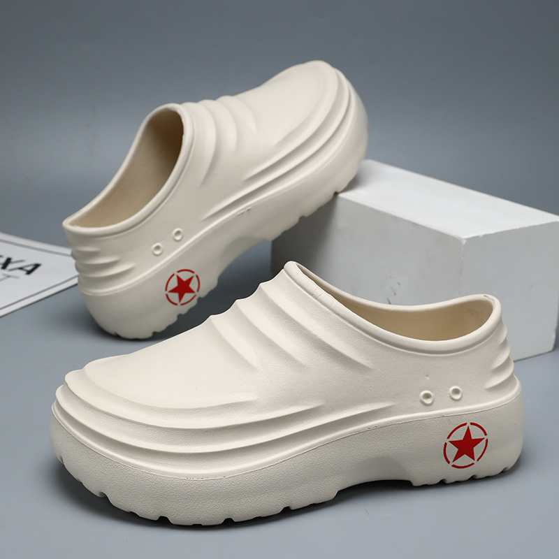 Una pieza de la fábrica de origen envía nuevos zapatos de chef, botas de lluvia antideslizantes y resistentes al desgaste, zapatos esenciales para usar al aire libre en la cocina ligera