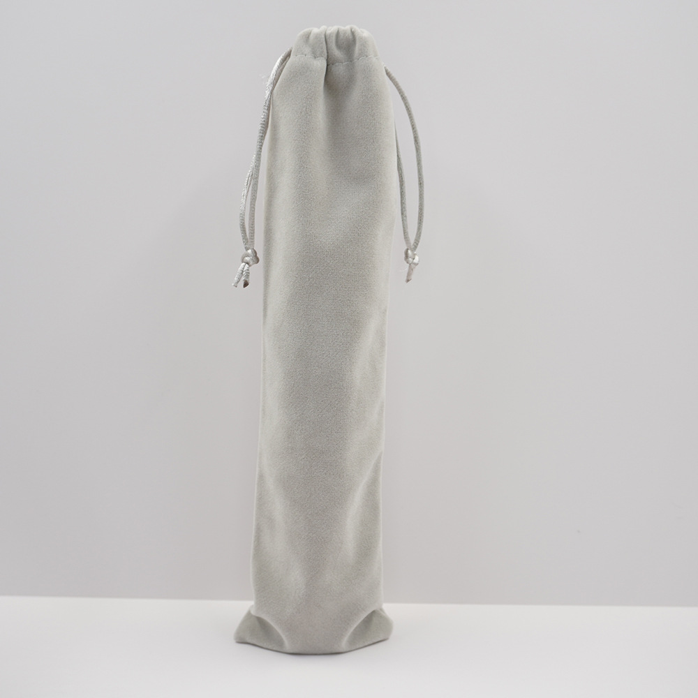 Un gran número de en stock selfie stick cordón gris bolsa de terciopelo cordón cubierta de polvo hardware vajilla embalaje bolsa de terciopelo de seda