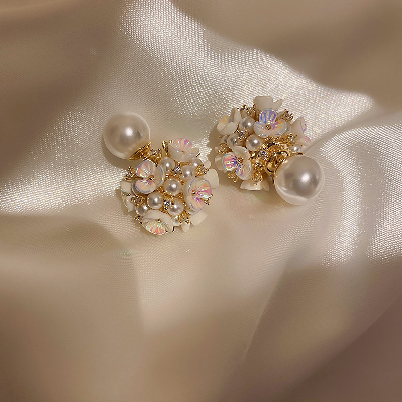 Earrings Image 6
