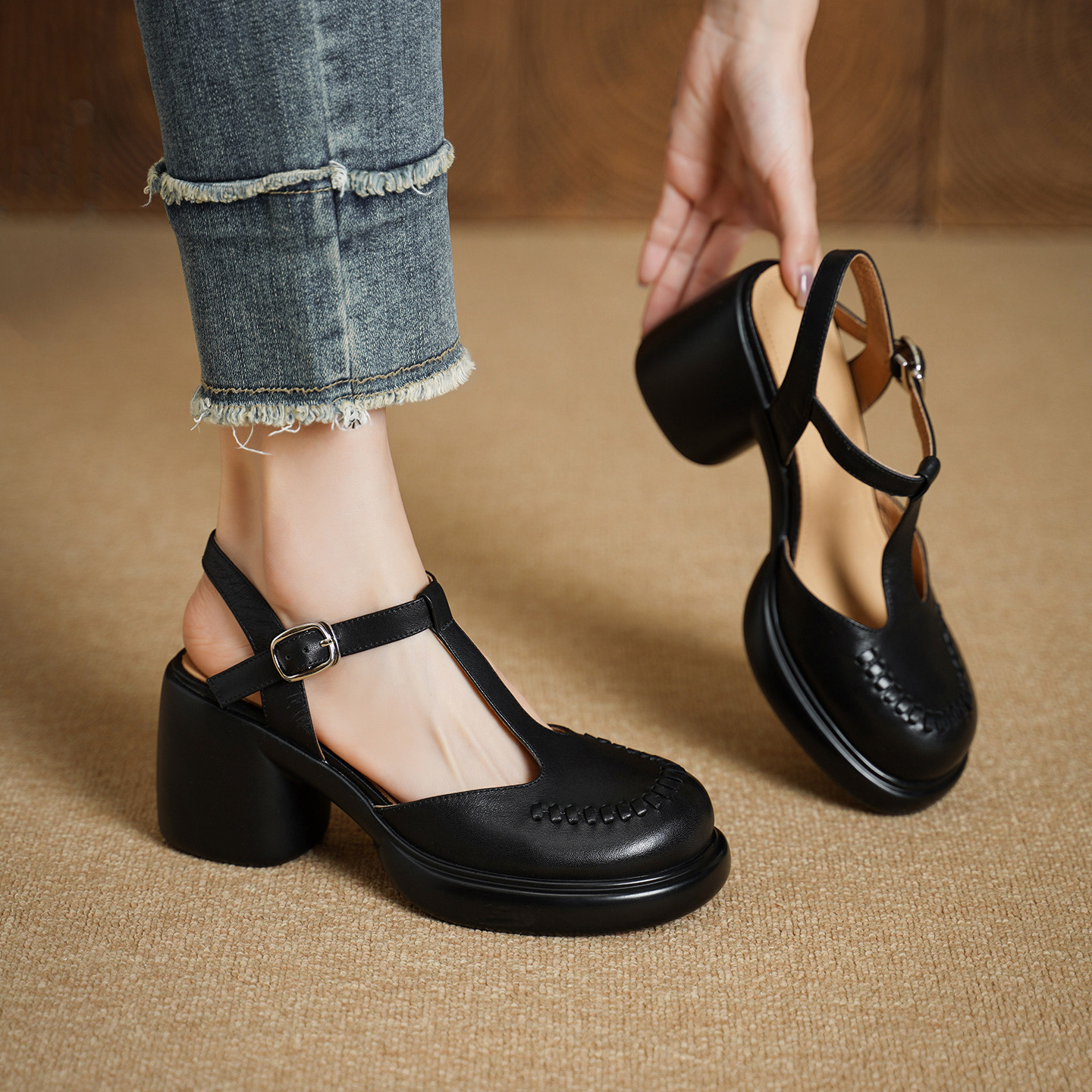 Sandal cao gót nữ quai ngang mũi nhọn da bò thật, gót 8 cm đế dày — đen