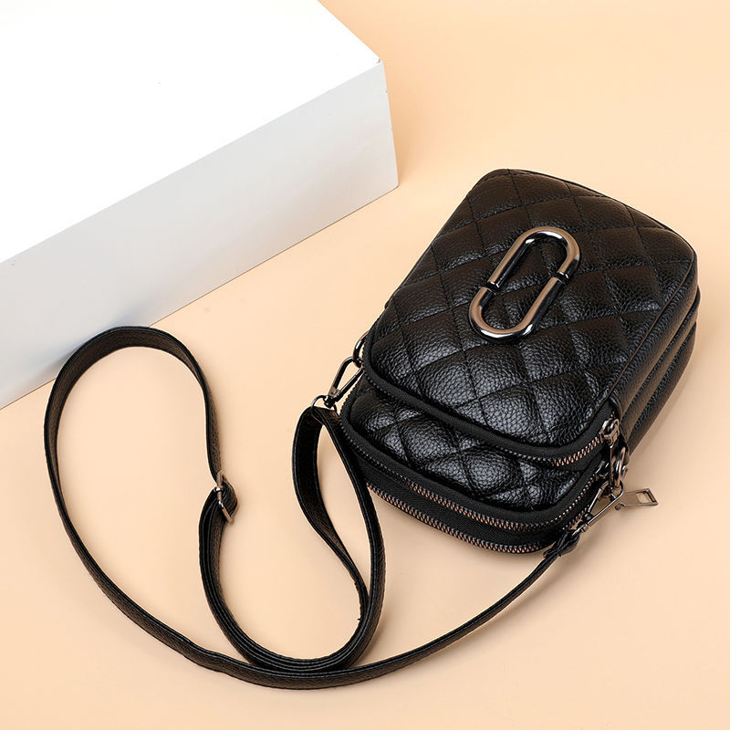 Quilted Mobile phone bag senior Soft leather Bag 2022 new pattern Inclined shoulder bag three layers Versatile Casual Bags Female bag