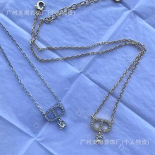 ����ϼ�2025�¿�D����ĸCD�i�����S��ɫ������b�朹��S���l