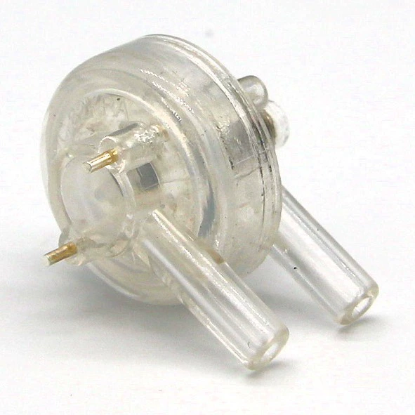 Производители поставляют часто закрытый реле давления KBQ-02 без утечки воздуха