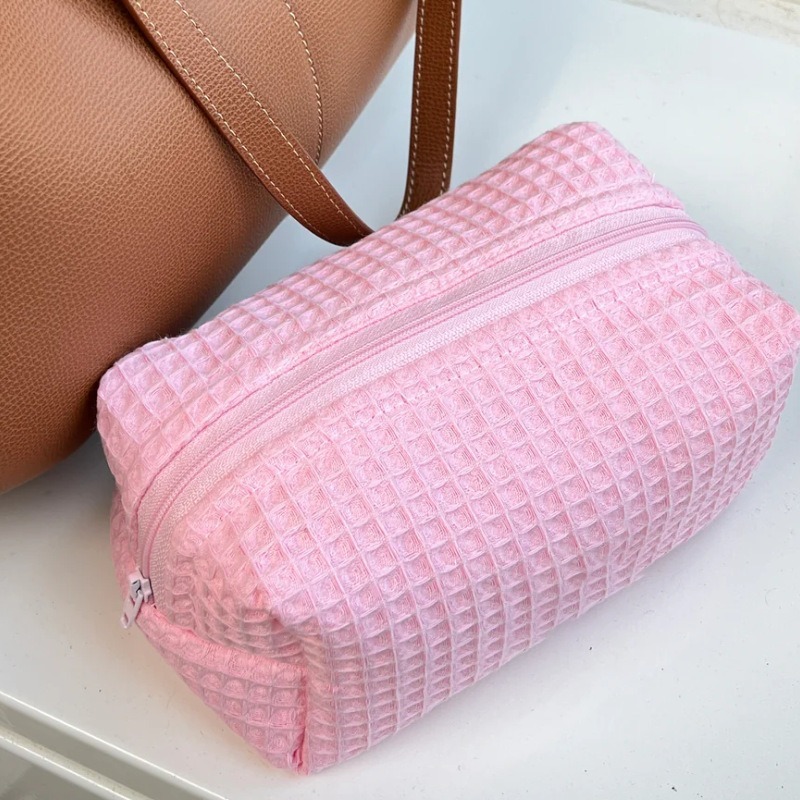 Cross-border Hot-selling Waffle Cosmetic Bag Large Capacity Skin Care Storage Bag Girl's Portable Pleated Embossed Wash Bag