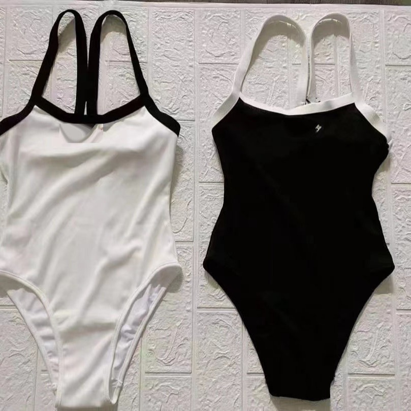 Fashionable Brand New Export Cross-Border European and American Style Couple Scented Split Swimsuit One-Piece Long-Sleeved Swimsuit Knitted Suspenders