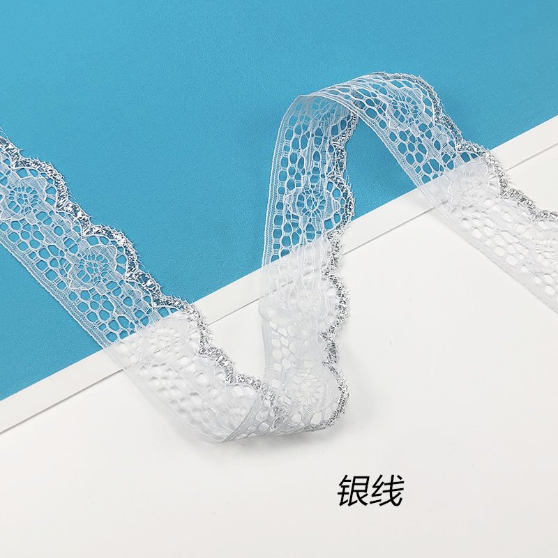 Серебряная нить*4 см (100 ярдов в рулоне)