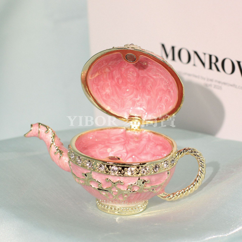 Caja de joyería de color de esmalte de metal Tetera creativa Decoración pequeña Retro chapado en oro Diamante Artesanía pintada a mano Regalo en stock