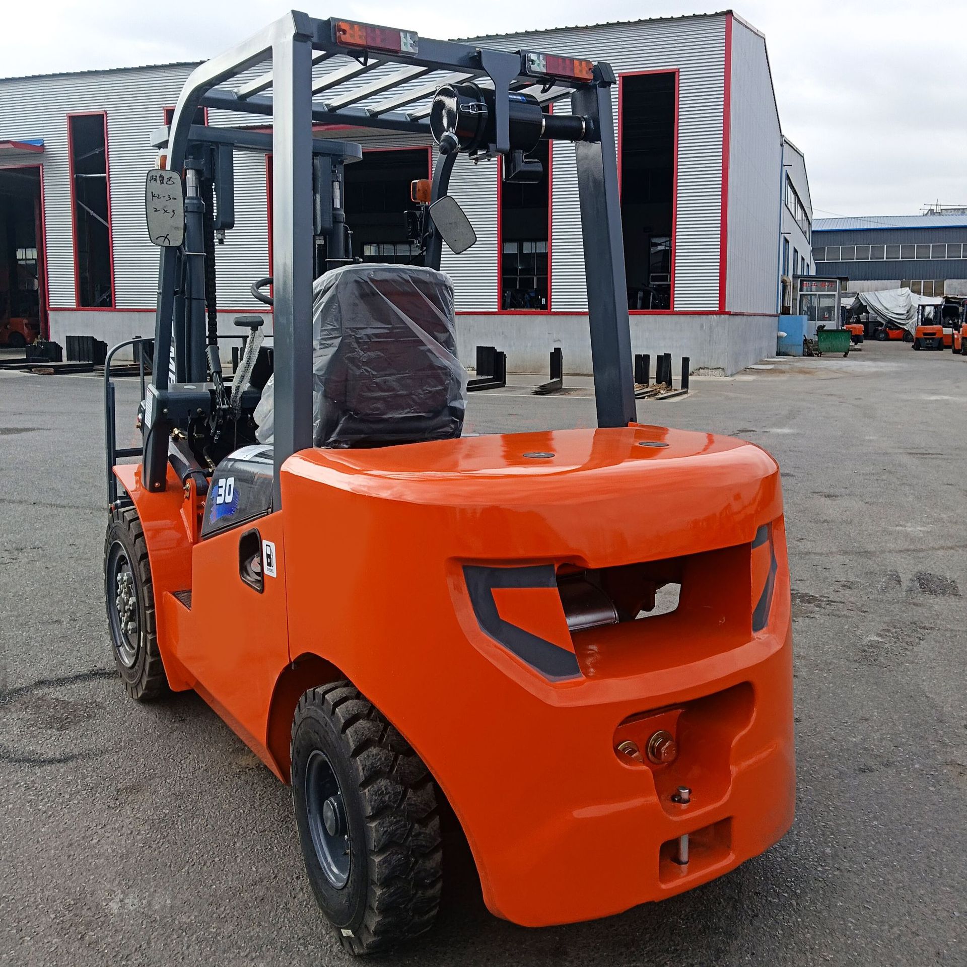 Transfronterizas carretillas elevadoras diésel 2 toneladas 3 toneladas 5 toneladas 7 toneladas tipo conductor mini carretillas elevadoras diésel 3,5 toneladas carretillas elevadoras hidráulicas de combustión interna