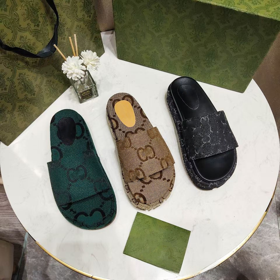 Slippers platform