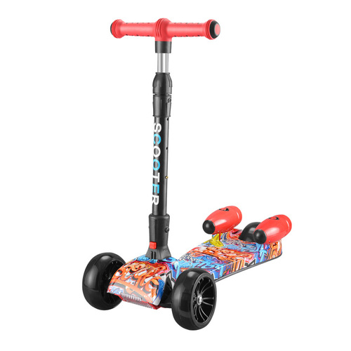 Manufacturer Direct Sale Foldable Flash Wheel Children's Spray Skateboard Scooter Kids Smoking Scooter