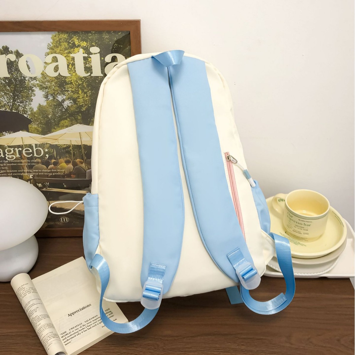 Nueva mochila de dibujos animados simple para estudiantes de secundaria y secundaria