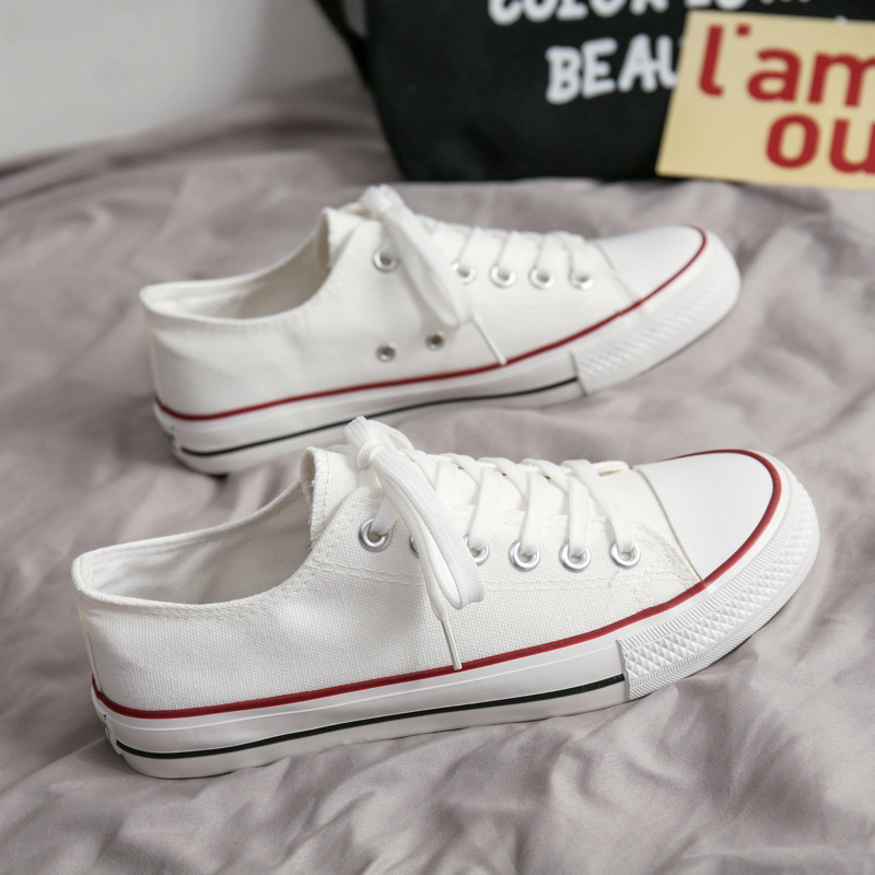 2025 primavera y verano nuevos zapatos casuales zapatos planos tendencia de tamaño grande versátil fabricantes de zapatos de lona transpirables al por mayor