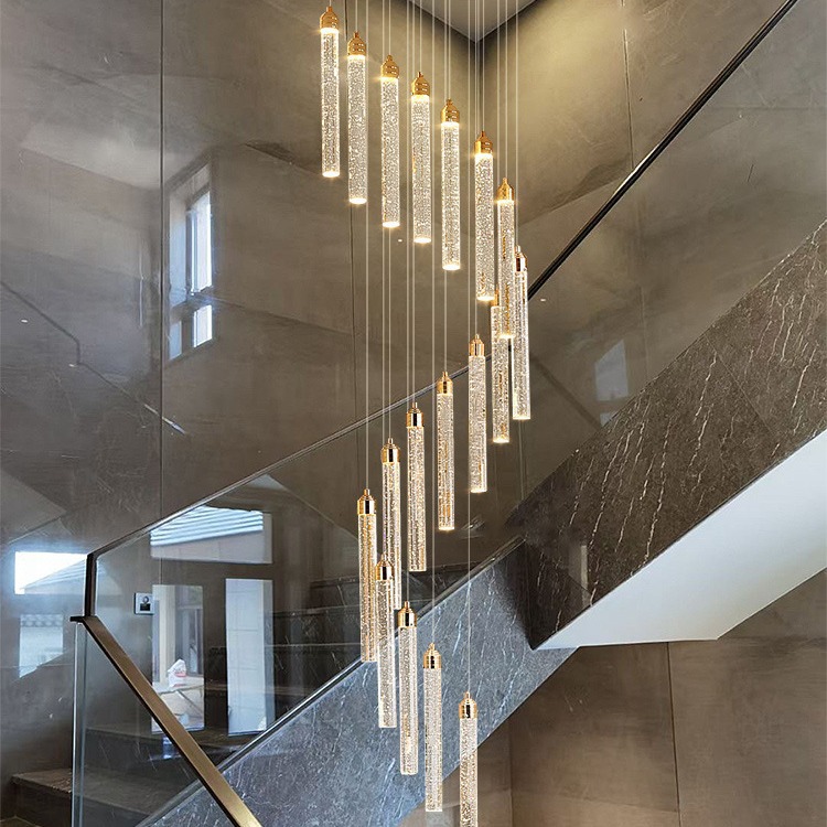 Salón de estar escalera alta larga lámpara hueca giratoria loft gran sala de estar dúplex moderna lámpara de elevación chandelier villa