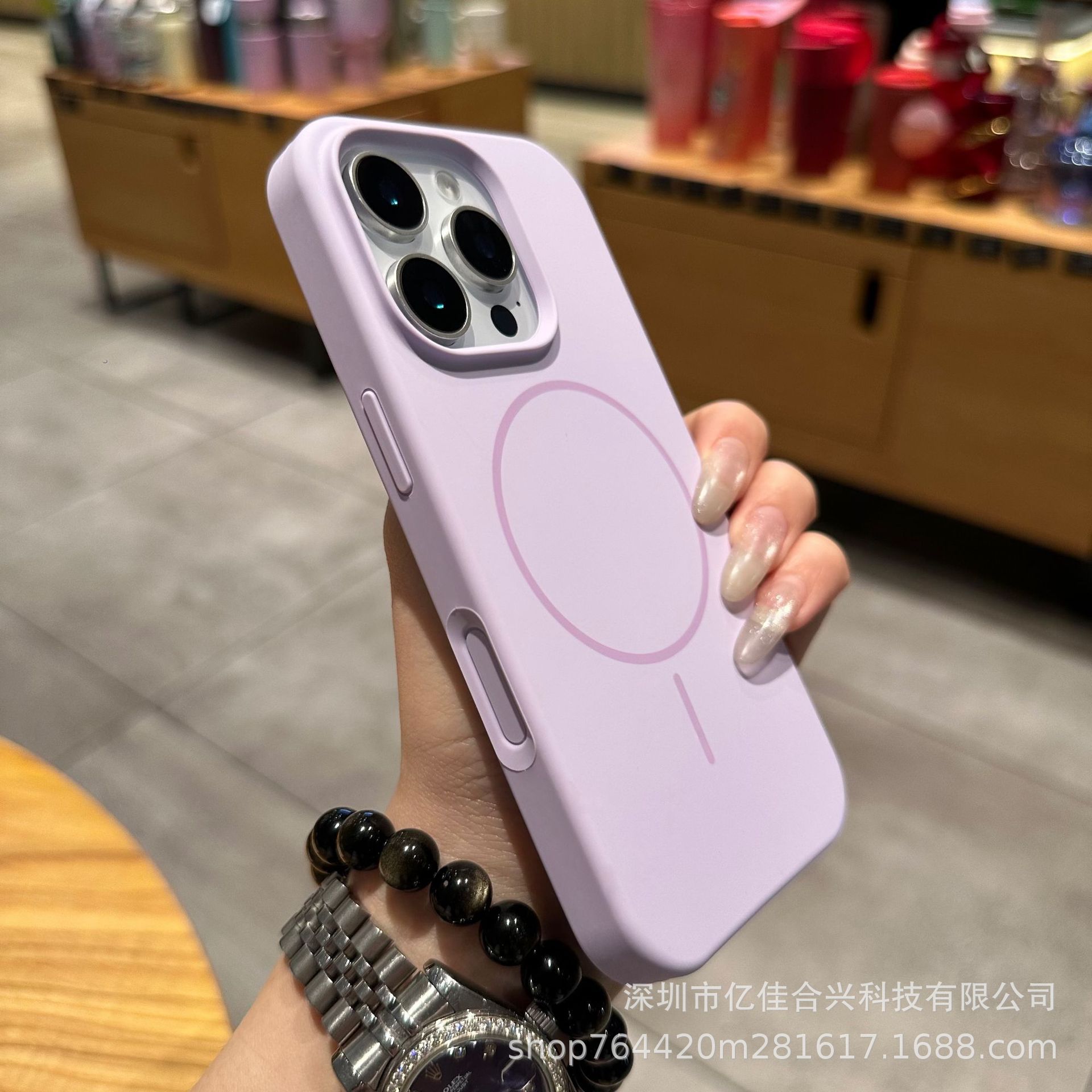 Funda de silicona líquida con anillo magnético y botón de IA anticaída todo en uno, compatible con Apple 17, iPhone 16 y iPhone 14 (orificio grande)