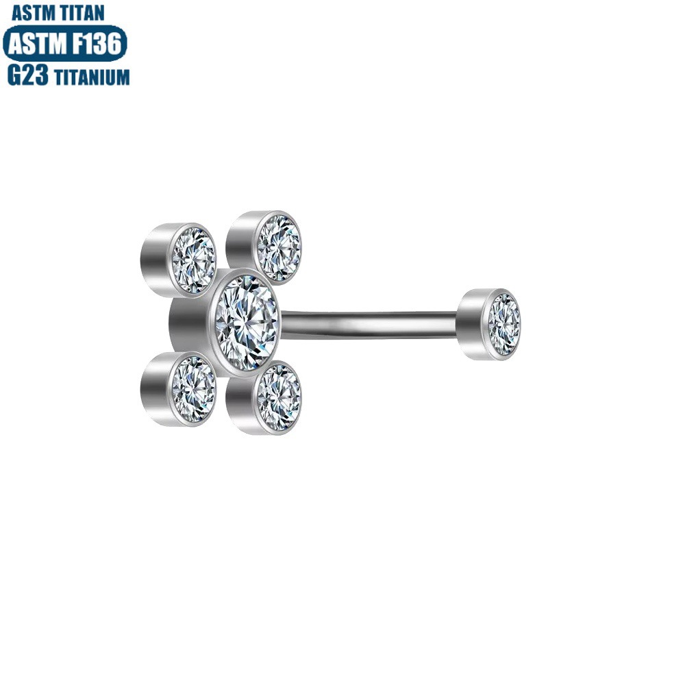 16G labret stud size and finish detail