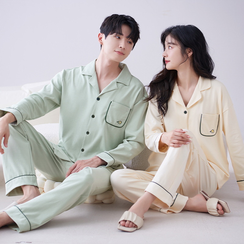 Nuevo Pijama de algodón puro para parejas Primavera y otoño prendas de vestir exteriores de algodón de manga larga más tamaño cardigan simple traje de desgaste para el hogar de los hombres