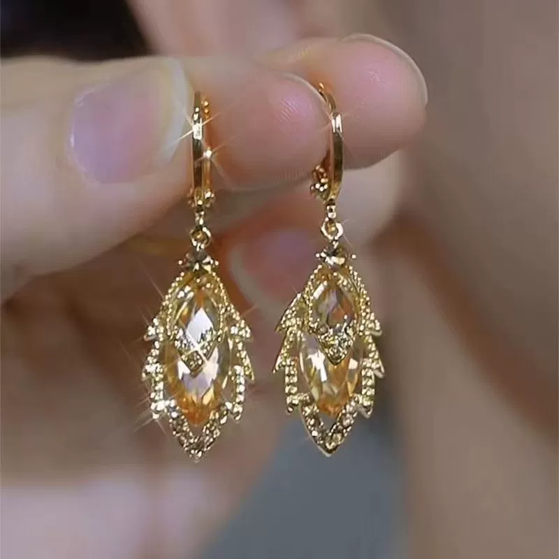 Серьги с кисточками