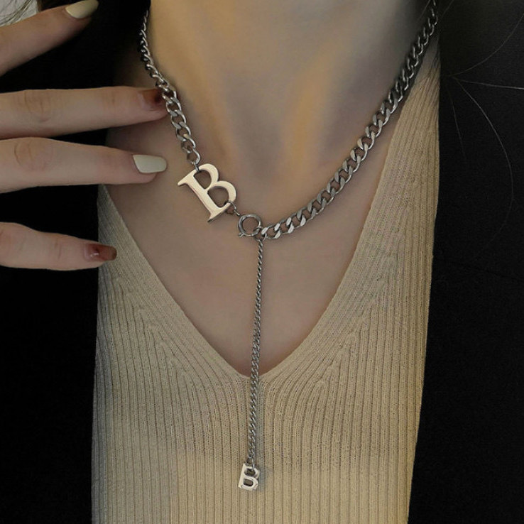 Double B Letter Necklace Minimalist Gold Chain For Men And Women_voghion.com