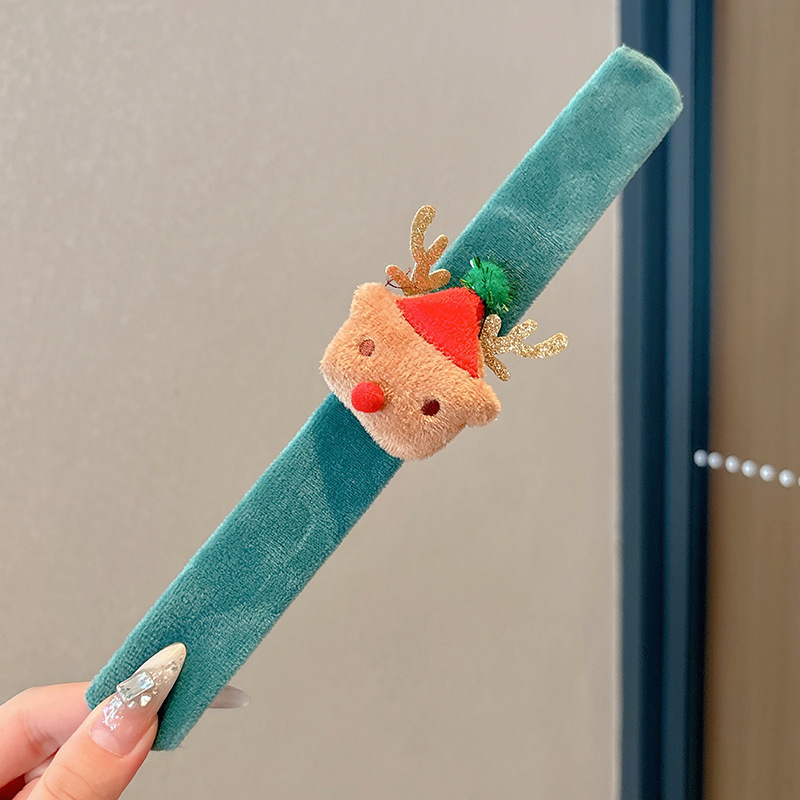 Regalos creativos para niños Papá Noel pulsera de peluche anillo para actividades de jardín de infantes vestidos pequeños regalos