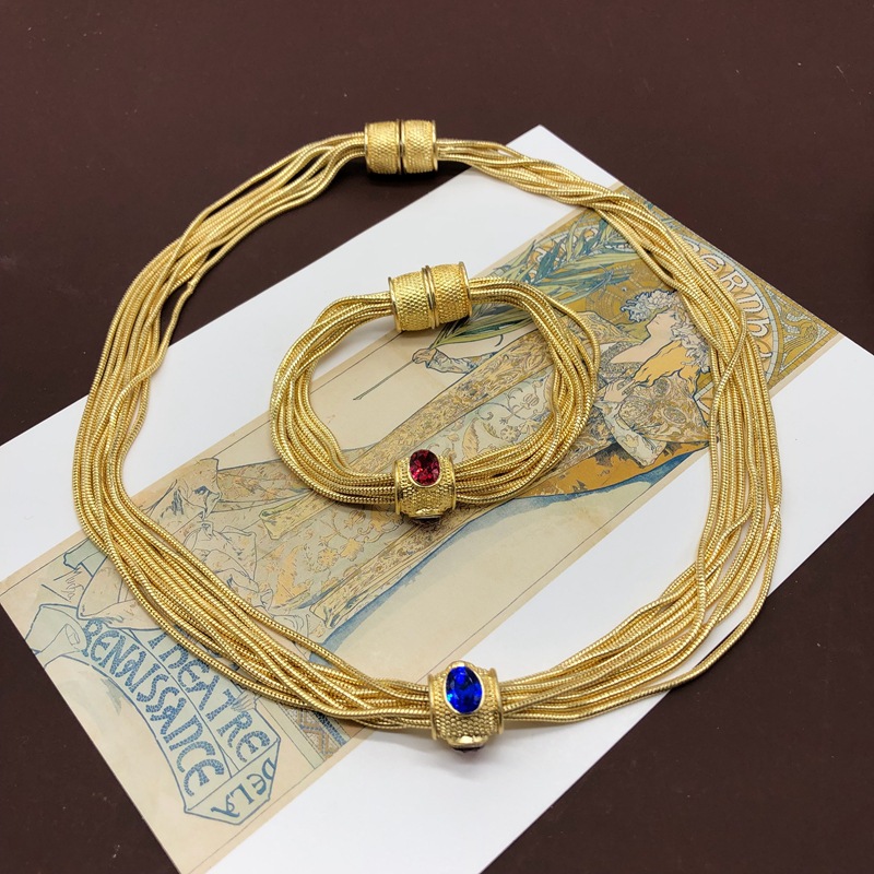 Bracelets, Necklace Classification 1 Piece Quantity Retro Geometric Alloy Plating Inlay Glass Women's Bracelets Necklace