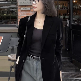 �߼���ը�ֺ�ɫ�z�q���b����Ů�����@�ݚ��|Ů��С������������