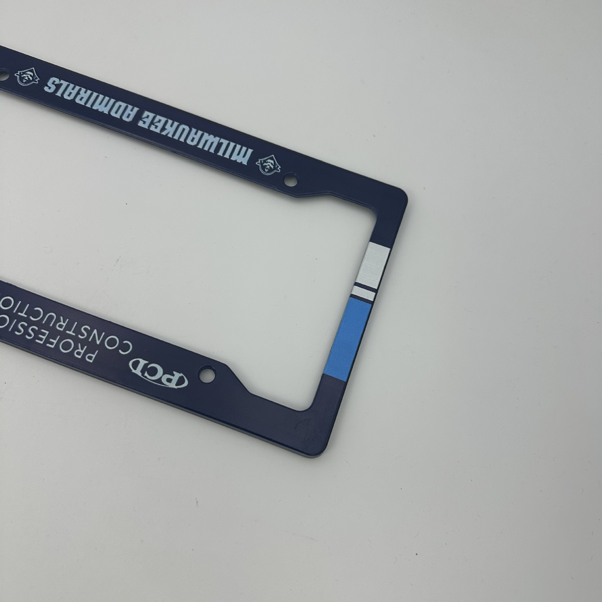 US standard four-hole plastic small round hole full-print license plate frame, personalized car license plate frame, decorative frame, license plate holder