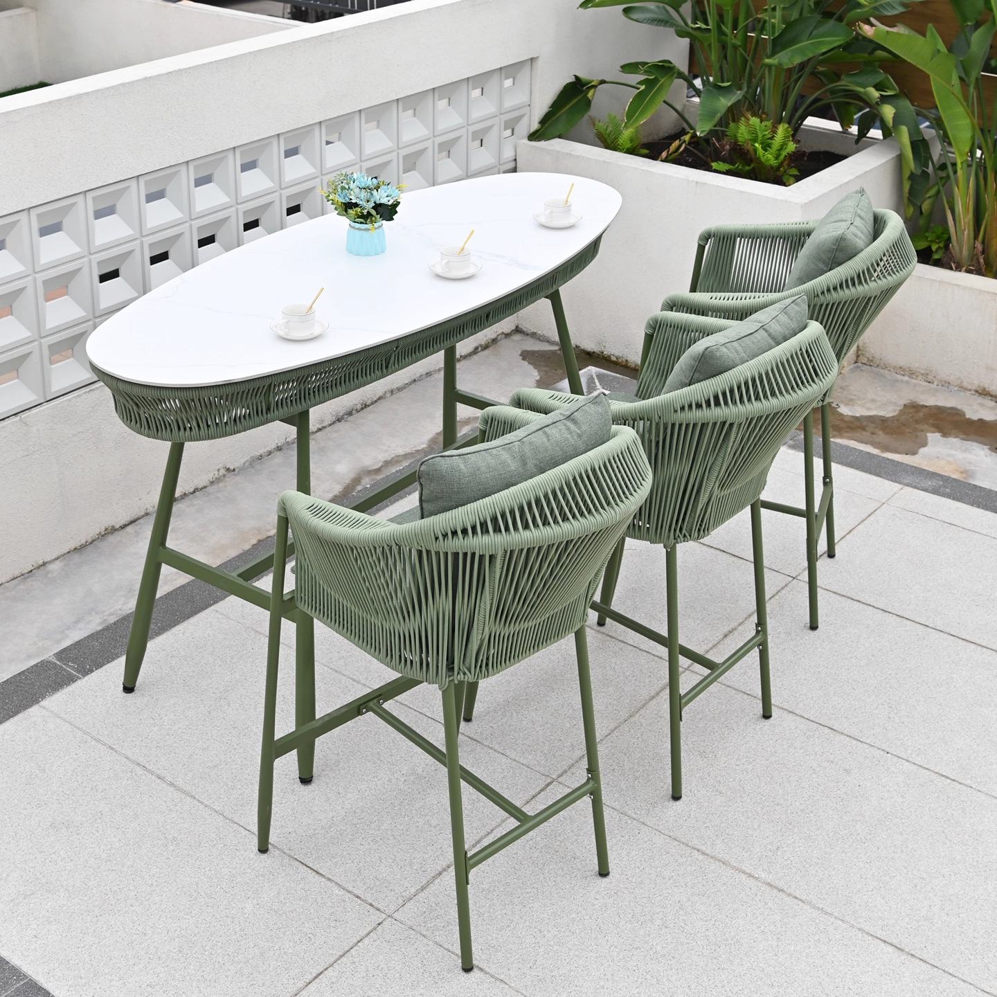 Mesa y silla de patio al aire libre nórdica combinación de villas diseñadores de jardín de muebles de tela de caña creativos balcón silla de caña casual