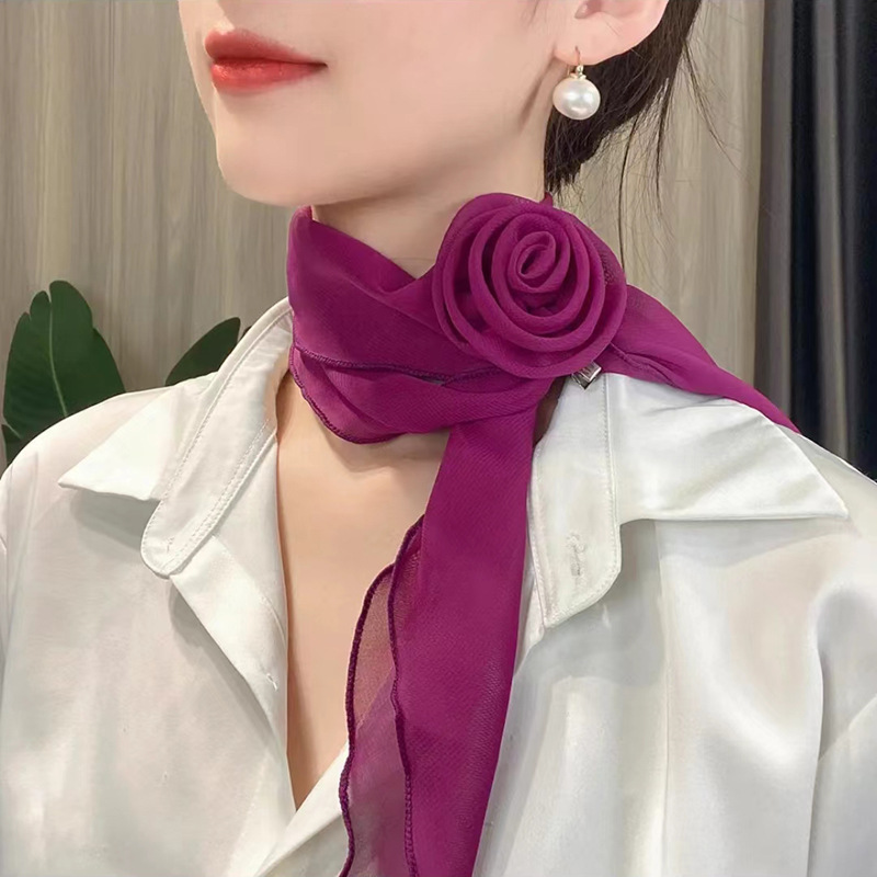 4 "장미 꽃" 보라색