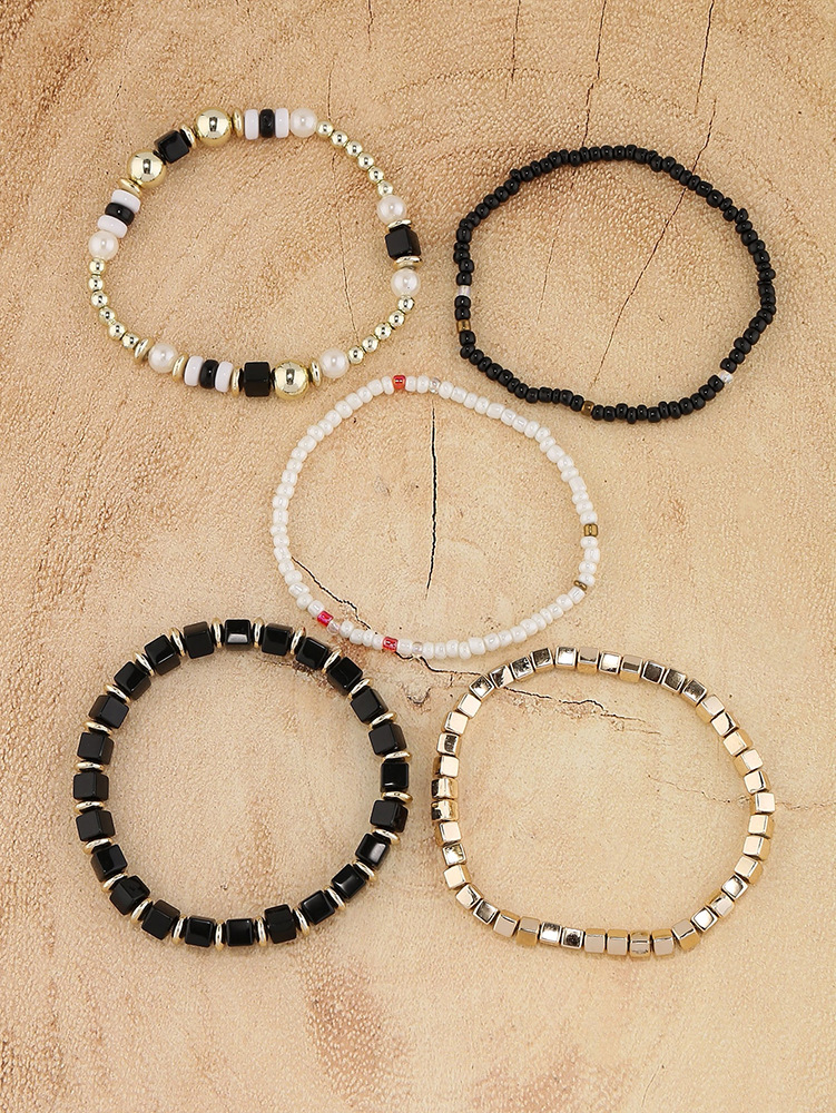 20g Weight Acrylic Pendant Material Bracelets Classification Alloy Chain Material 1 Set Quantity Holiday, Daily, Street Occasion Alloy Material Geometric Pattern Unisex Gender Beaded, Plating Design Retro Style Retro Geometric Alloy Beaded Bracelets Wholesale 25
