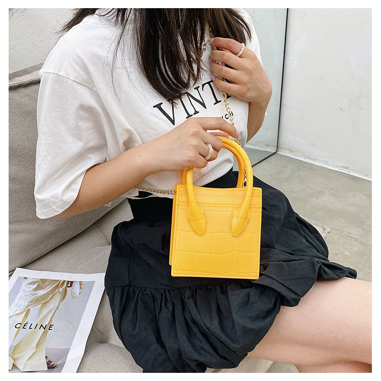 2025 Cross-border new popular smiling face bag, small square bag, fashionable and versatile chain hand bag, shoulder and crossbody jelly women's bag undefined