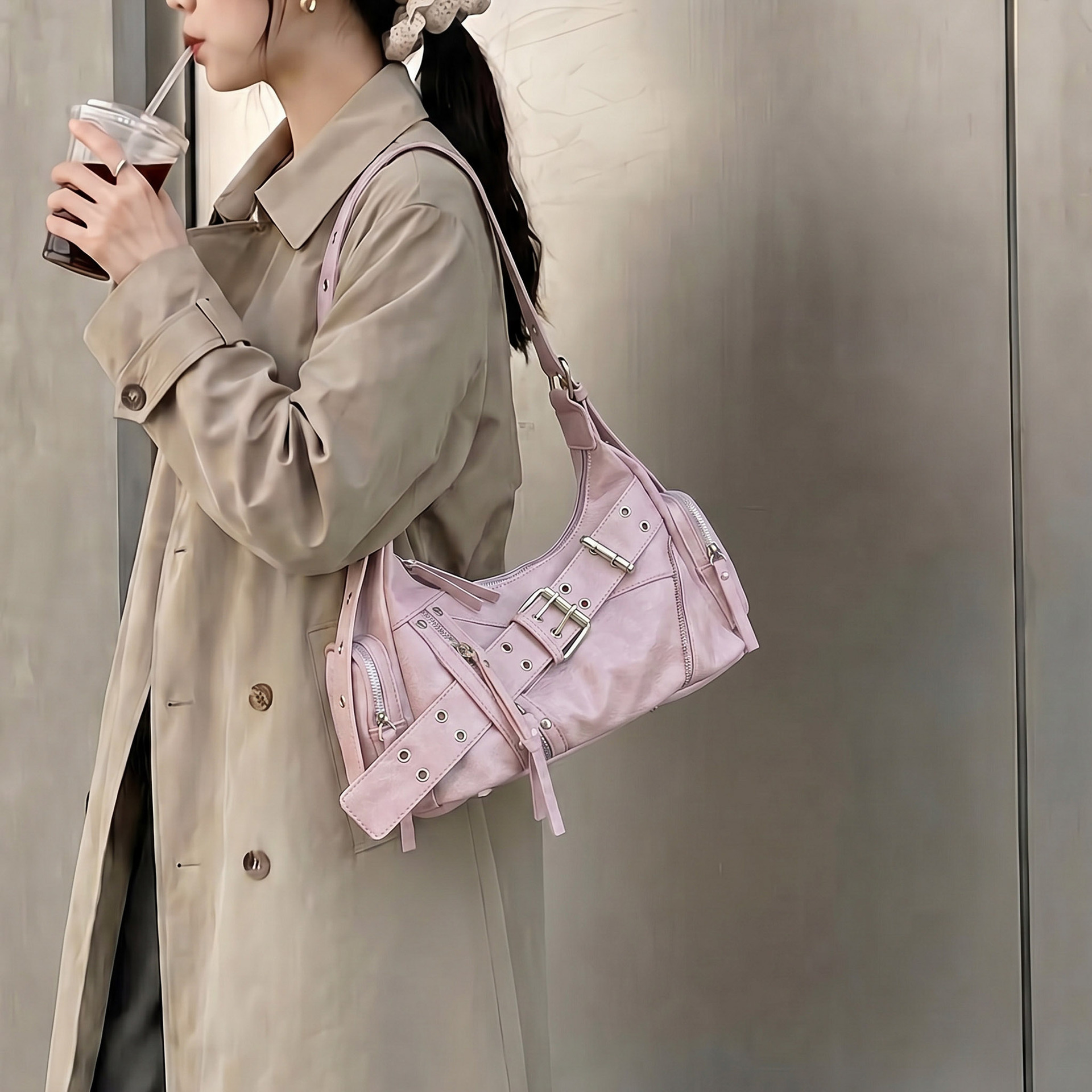 Nicho Zhong texturas bolsos de brazo para mujeres 2026 nuevo día de locomotora de hombro de moda de hombro mochila