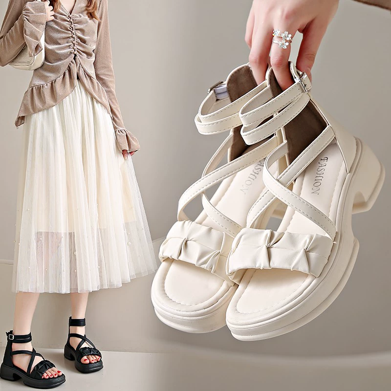2024 сказочные сандалии женские летние туфли новый дикий мода студентка с юбкой римские туфли