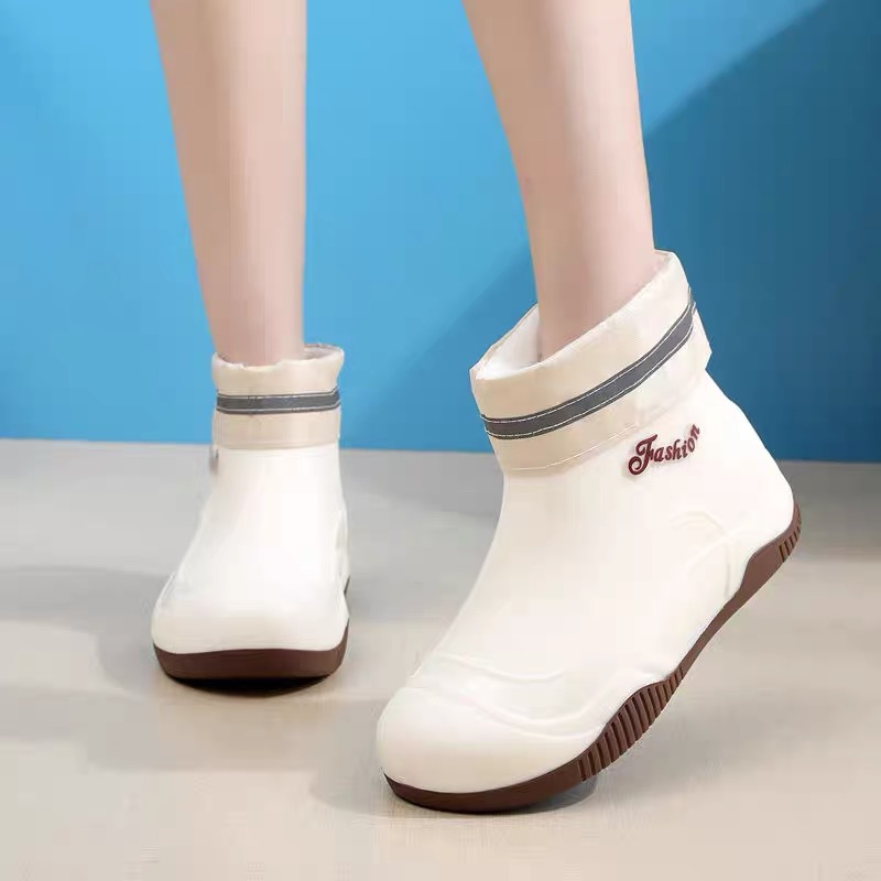 308 화이트 코튼 탈부착 가능 [한 사이즈 작은]