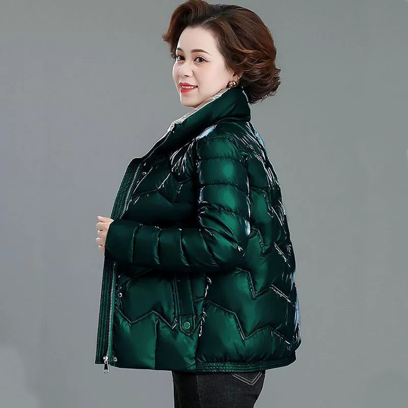 Winter down jacket with down for mother, 50 years, western style