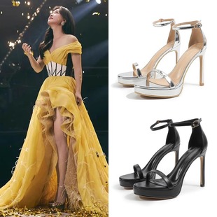 ��ˮ̨�߸�ЬŮ2026�¿��ļ�һ�֎������Ըаٴ��_�R¶ֺ��Ь�⴩