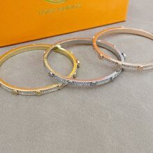 �¿�r���p��ͨ����肈A���pT LOGO�����OӋ�~�18k�����CŮ��
