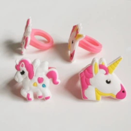 钥匙扣及钥匙扣配件;笔配件;卷笔刀削笔器