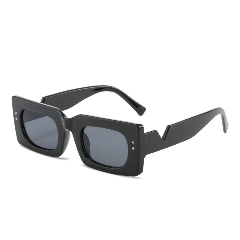 Nueva transfronteriza europea y americana francesa retro gafas de sol hombres y mujeres de protección solar de uñas de arroz pequeño marco gafas de sol fabricantes de comercio exterior