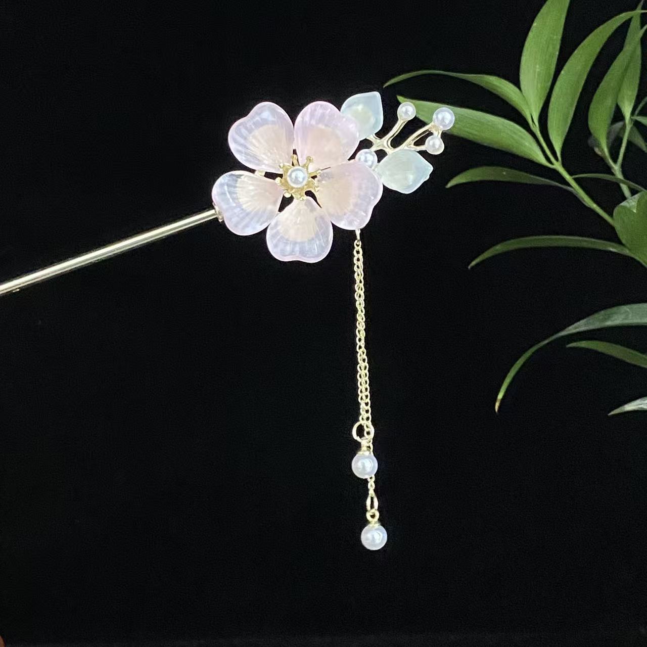 Hairpin 2495