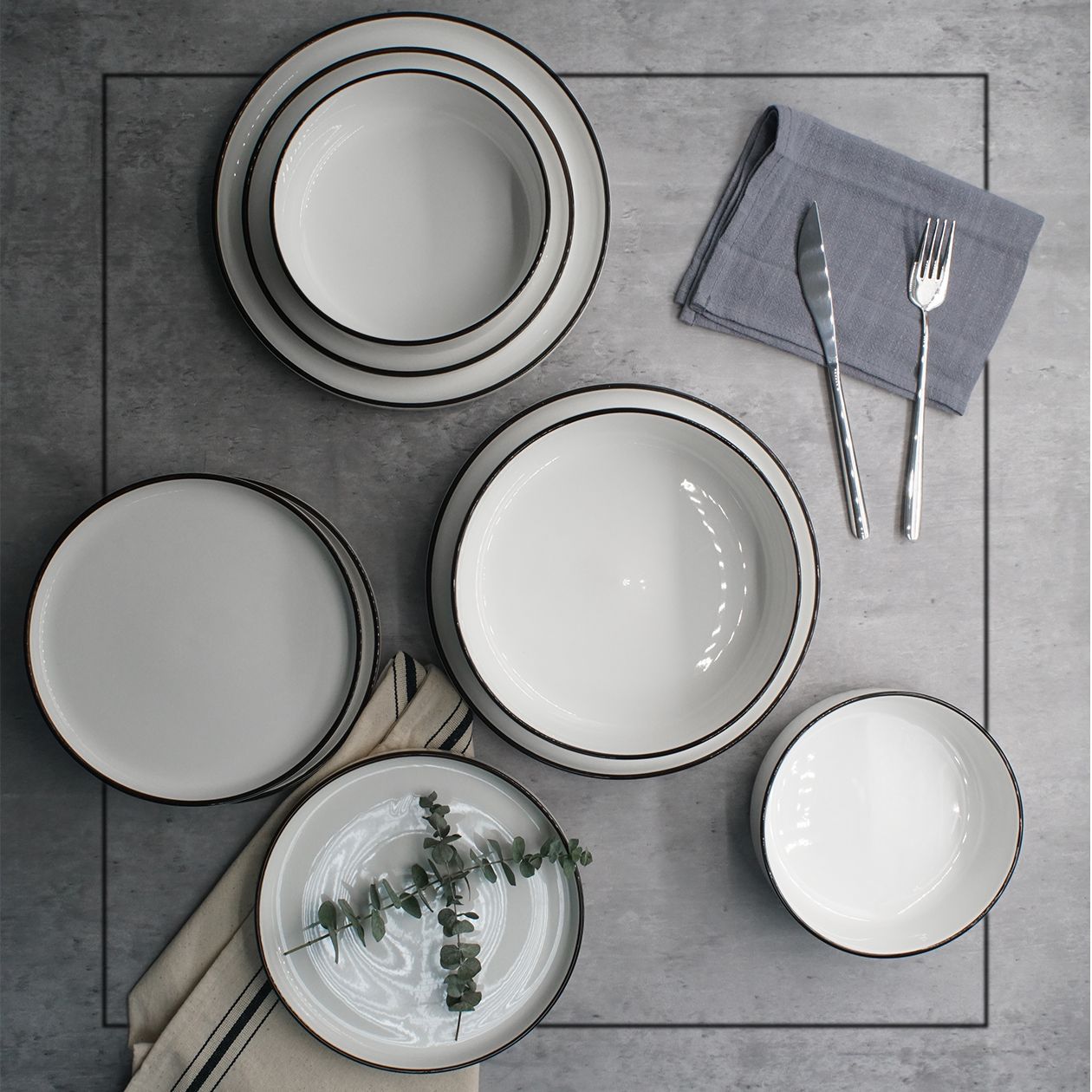 Wholesale Edge-Trimmed Minimalist Nordic Dessert Salad Plates, Bowls, and Ceramic Tableware Set with Spaghetti - High-End Chaozhou Hotel