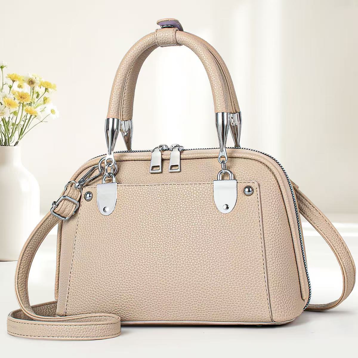 Bolso de lujo ligero para mujer 2025 nuevo bolso a cuadros de un solo hombro bolso de viaje de gran capacidad bolso de mano