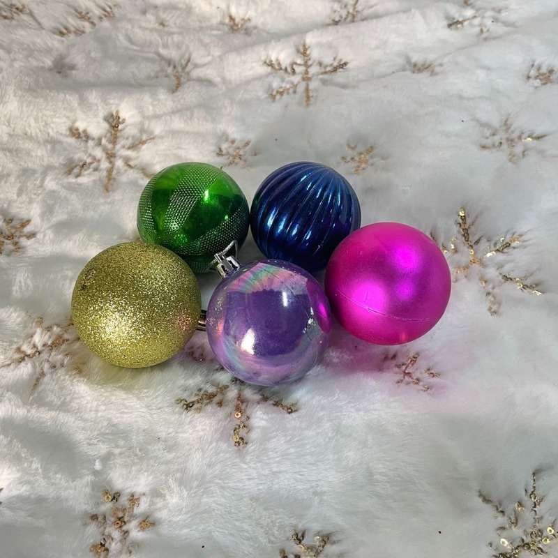 スポット卸売りクリスマスツリー部品クリスマスカラーボール装飾クリスマスツリー装飾ボール組み合わせ赤いクリスマスボール|undefined