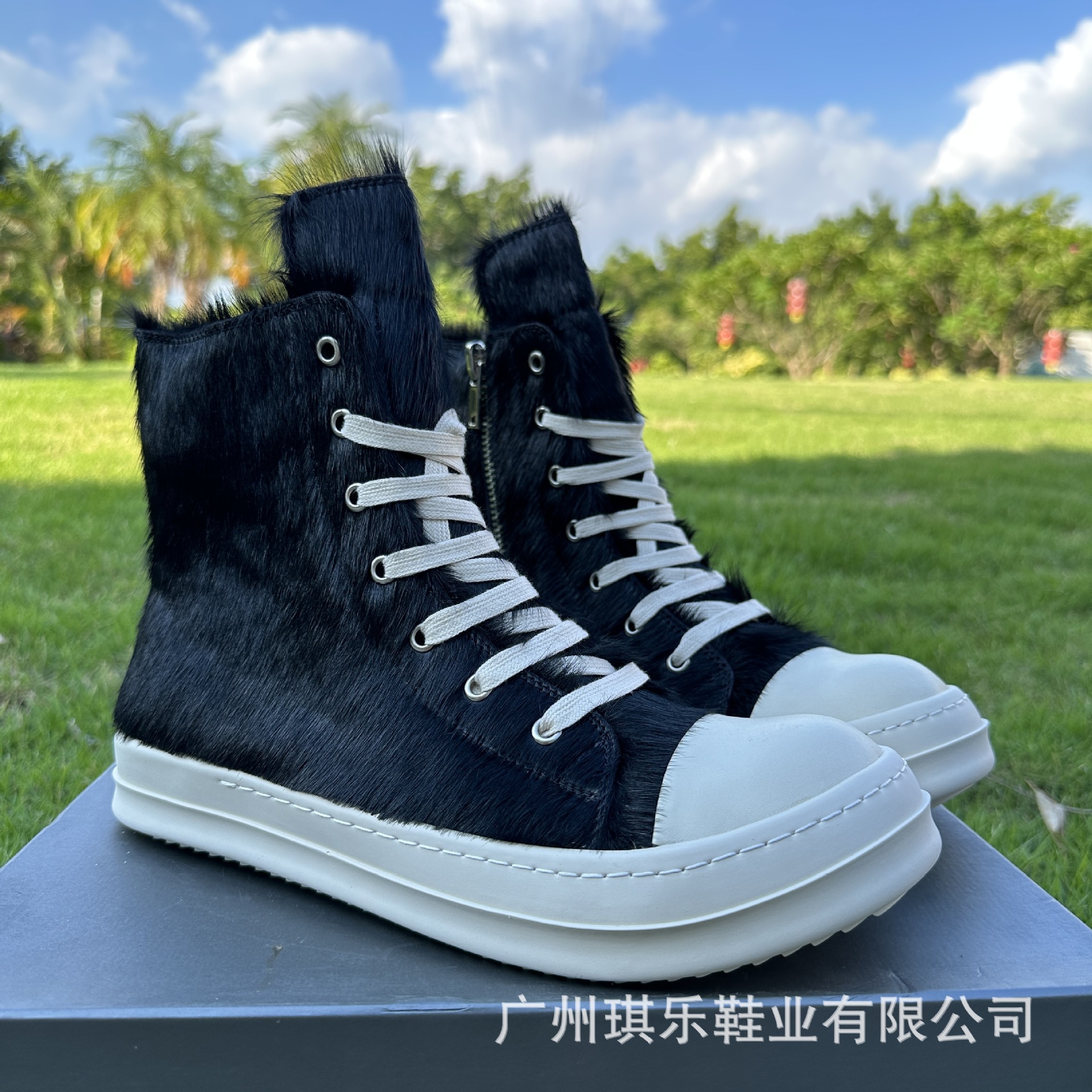 RO zapatos europeos y americanos más tamaño Otoño e Invierno hombres y mujeres de cuero genuino de piel de caballo zapatos de tablero alto par moda de la calle zapatos de moda casual oscuro