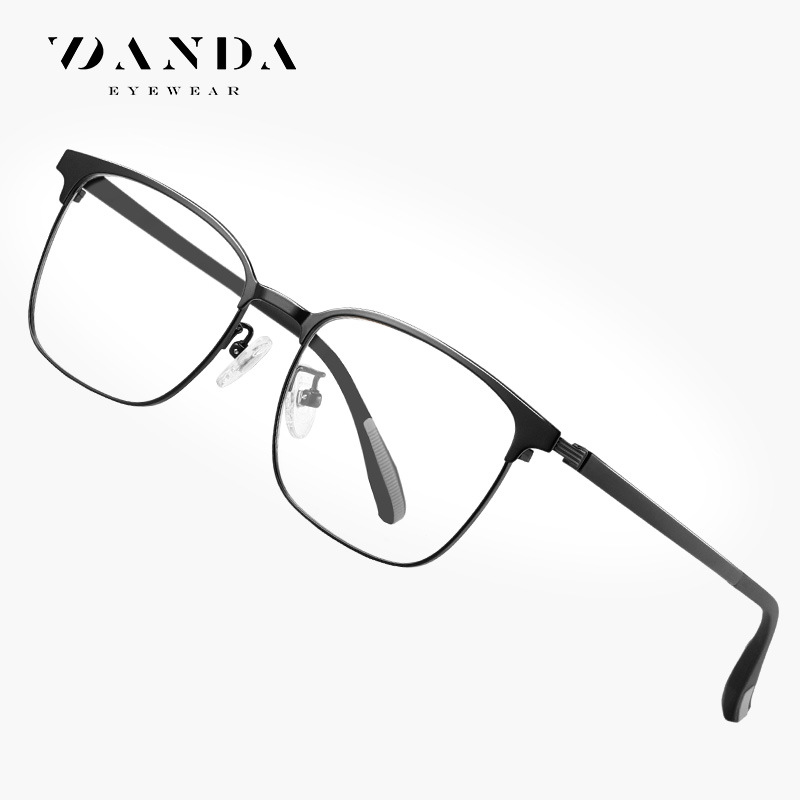 Spot al por mayor marco óptico F51103 negocio de moda se puede equipar con gafas de miopía de montura cuadrada Marco de gafas de titanio puro para hombres transfronterizos