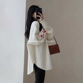 国风印花纯棉长袖T恤女秋冬新款中长款德绒打底衫配鲨鱼裤的上衣