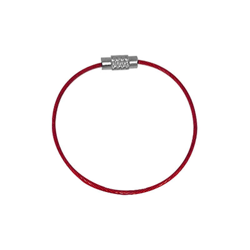 Красное стальное кольцо